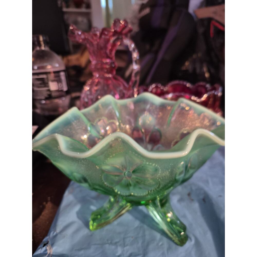 Vintage Jefferson Glass Green Opalescent glass Bowl with 3 Feet And Ruffled...